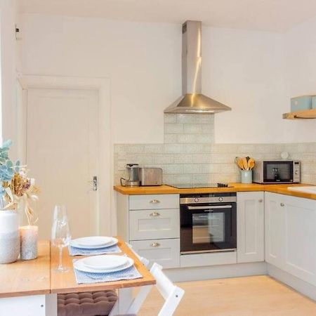 Newly Refurbished Traditional Cottage Blackrock Blackrock  Eksteriør bilde
