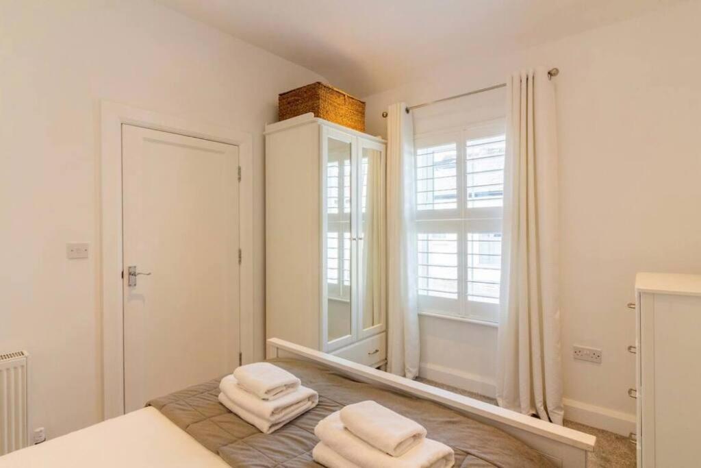 Newly Refurbished Traditional Cottage Blackrock Blackrock  Eksteriør bilde