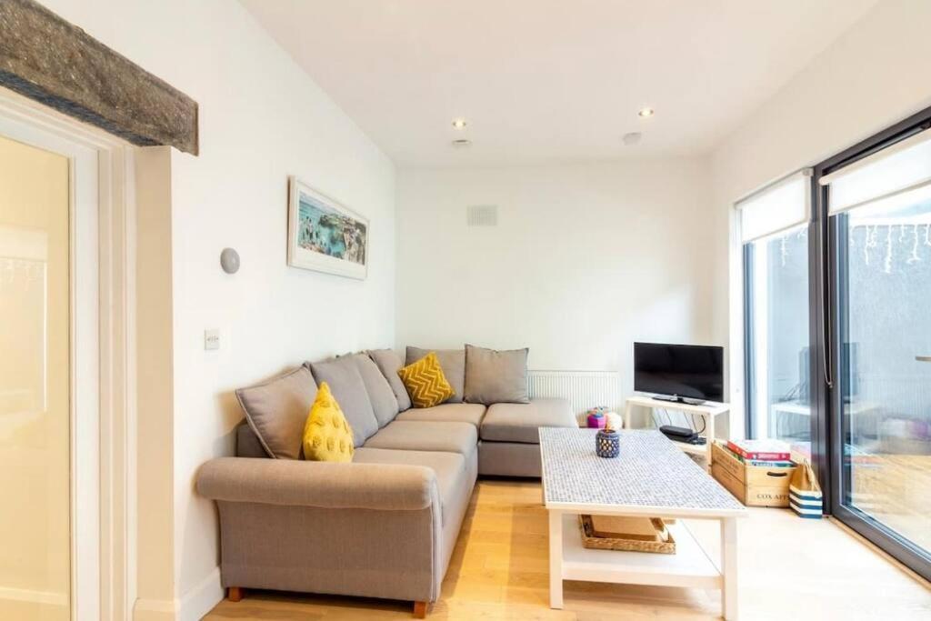 Newly Refurbished Traditional Cottage Blackrock Blackrock  Eksteriør bilde
